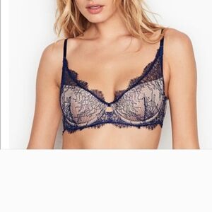 💜 Victoria’s Secret Chantilly Lace Bra 38D Dark Blur / Gold Tone Hardware